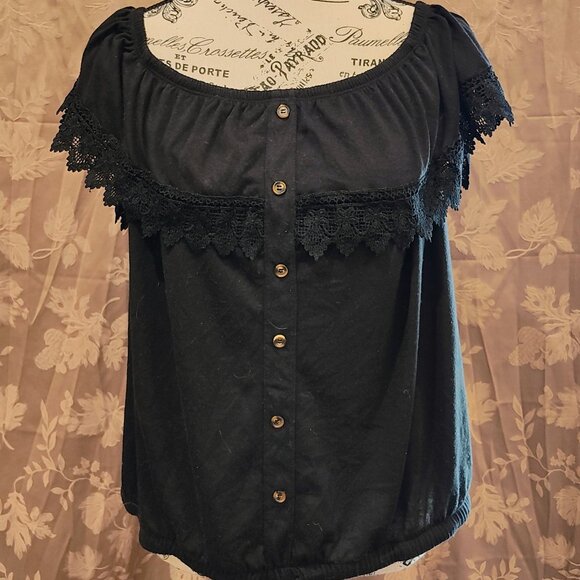 No Boundaries Tops - No Boundaries Crochet Trim Off Shoulder Shirt, Size XXXL/3XG/21, Used